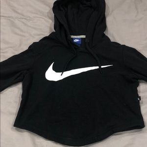 Nike cropped hoodie